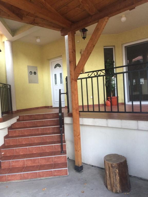 Aleksandar Apartment Pančevo Buitenkant foto